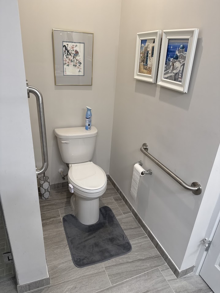 Call Grabwise at 240 921 7744 to schedule grab bars installation services in Chevy Chase, MD and Northwest DC areas.